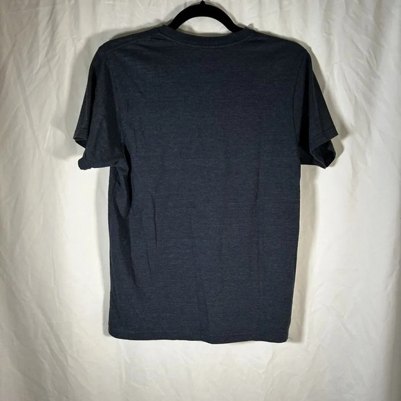 Maui Surf Shirt Size Small Blue Graphic Print Short Sleeve Crew Neck Top - Picture 5 of 6